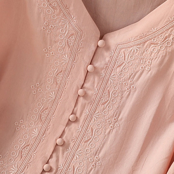 Camisa de algodón con cuello en V y bordado simétrico de Buddha Stones para mujer - image 30