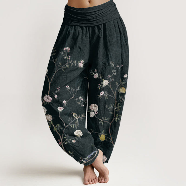 Pantalones harén de algodón puro con diseño de flores blancas y rosas de Buddha Stones , hojas de bambú y frutas, con cintura elástica para mujer