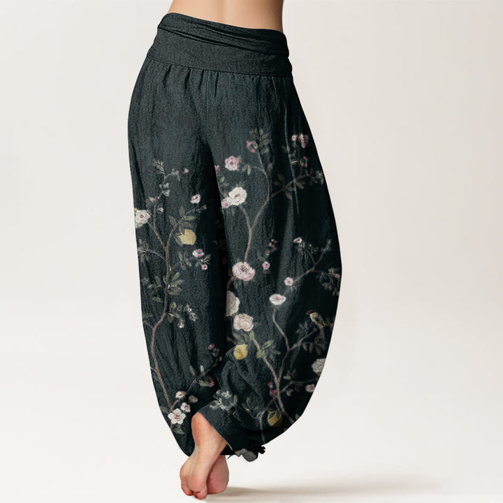 Pantalones harén de algodón puro con diseño de flores blancas y rosas de Buddha Stones , hojas de bambú y frutas, con cintura elástica para mujer