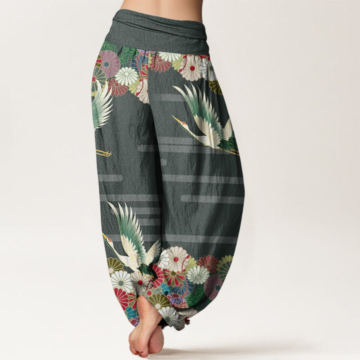 Pantalones harén de cintura elástica para mujer con estampado de crisantemo y grulla informal de Buddha Stones - image 7