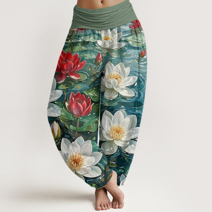 Pantalones harén con cintura elástica para mujer, informales, con estampado de flor de loto roja y Buddha Stones - Verde bosque - US22，UK/AU26，EU54 (6XL) - image 0