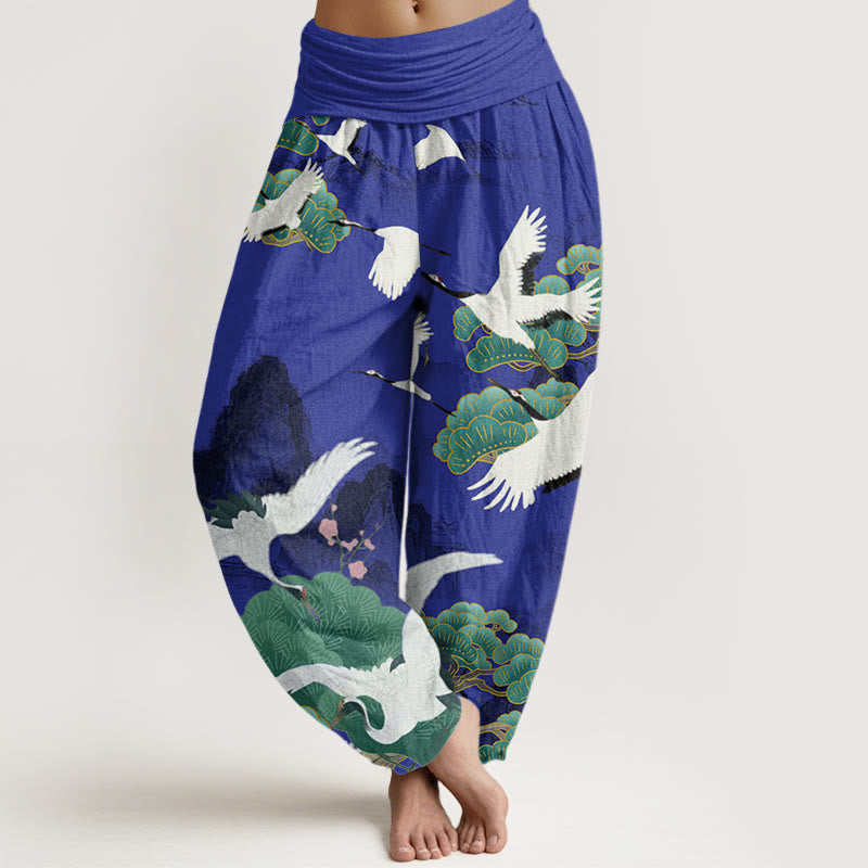 Pantalones harén para mujer con diseño de paisaje de pinos verdes y grullas de Buddha Stones - Índigo - US22，UK/AU26，EU54 (6XL) - image 4