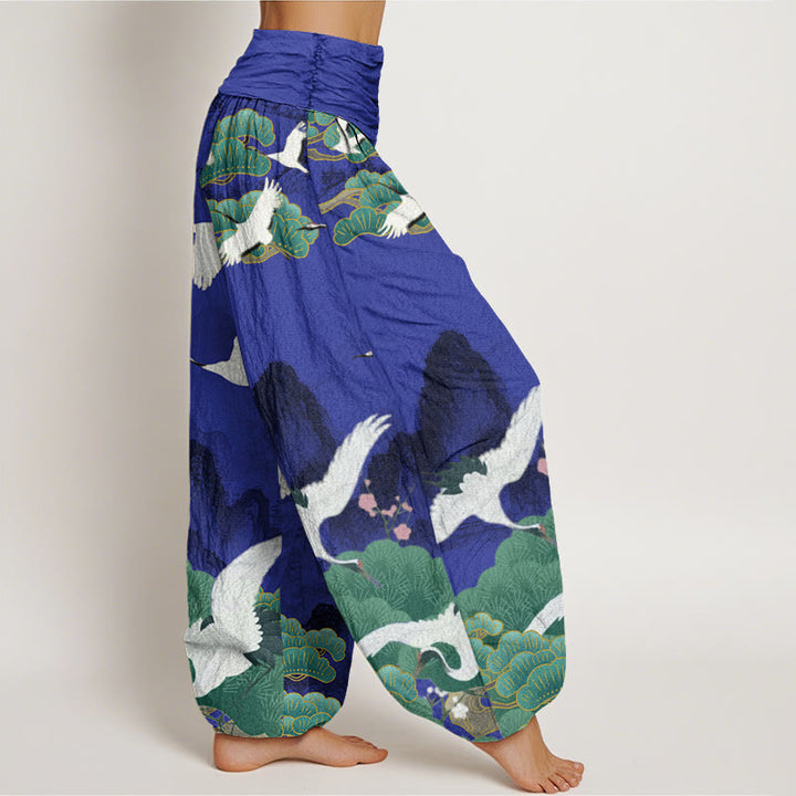Pantalones harén para mujer con diseño de paisaje de pinos verdes y grullas de Buddha Stones - image 6