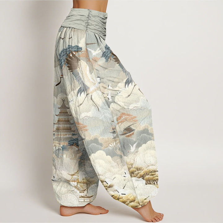 Pantalones harén para mujer con diseño casual de grullas, nubes y pagodas con Buddha Stones - image 2