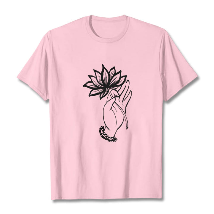 Camiseta de algodón con estampado de flor de loto y manos de Buddha Stones - Rosa claro - 2XL - image 13