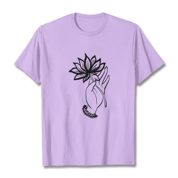 Camiseta de algodón con estampado de flor de loto y manos de Buddha Stones - Ciruela - 2XL - image 17