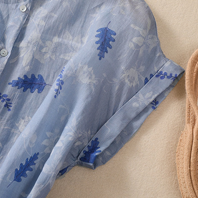 Camisa de manga corta para mujer con estampado de Buddha Stones, flores amarillas pequeñas, hojas y botones. - image 13