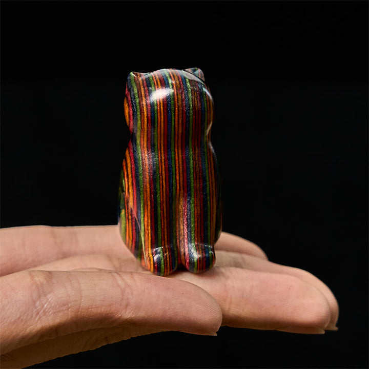 2 mini Buddha Stones de eucalipto arcoíris con forma de gato sentado talladas para reducir el estrés. - image 7