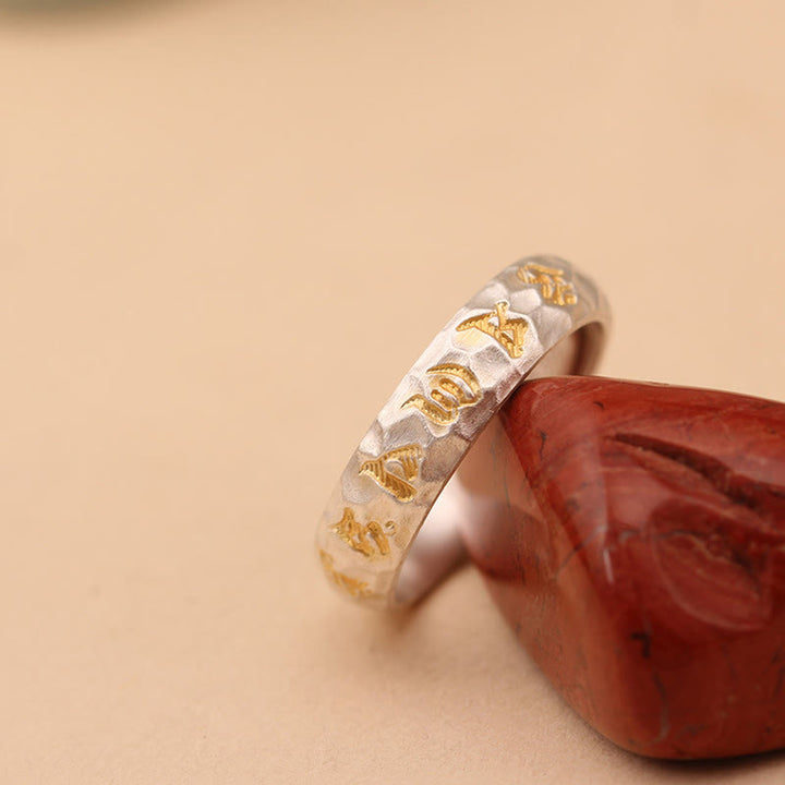 Anillo de la riqueza de plata bañada en cobre con diseño de martillo de Buddha Stones y Om Mani Padme Hum - image 13
