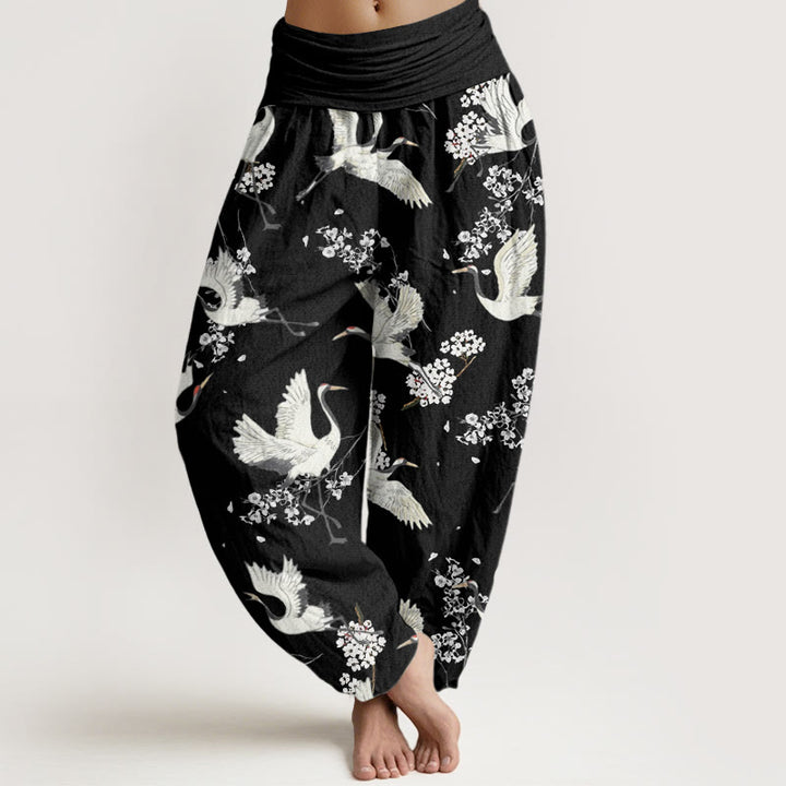 Pantalones harén de cintura elástica para mujer, informales, elegantes, con estampado de flores y grullas de Buddha Stones - Negro - US22，UK/AU26，EU54 (6XL) - image 0