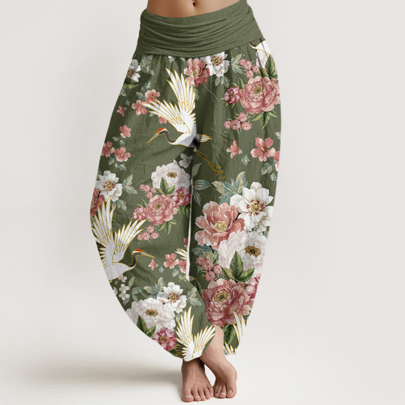 Pantalones harén con cintura elástica para mujer, con estampado de grullas y peonías florecientes de Buddha Stones - Verde oliva - US22，UK/AU26，EU54 (6XL) - image 8