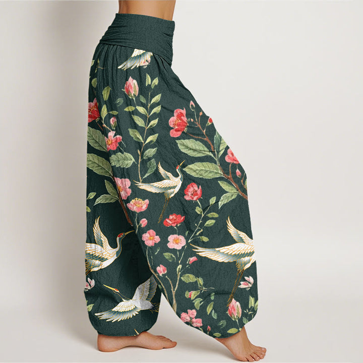 Pantalones harén con cintura elástica para mujer, informales, con estampado de grullas y flores rojas de Buddha Stones - image 9