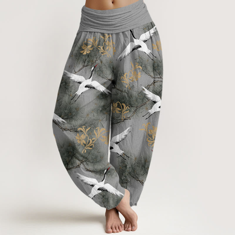 Pantalones harén de cintura elástica para mujer con estampado de grulla de corona roja y pino con piedras de Buddha Stones - Gris - US22，UK/AU26，EU54 (6XL) - image 8