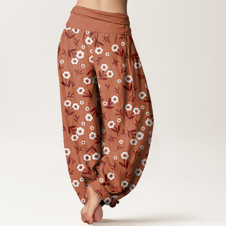 Pantalones harén de cintura elástica para mujer con estampado de flores y hojas sencillas e informales de Buddha Stones - image 3