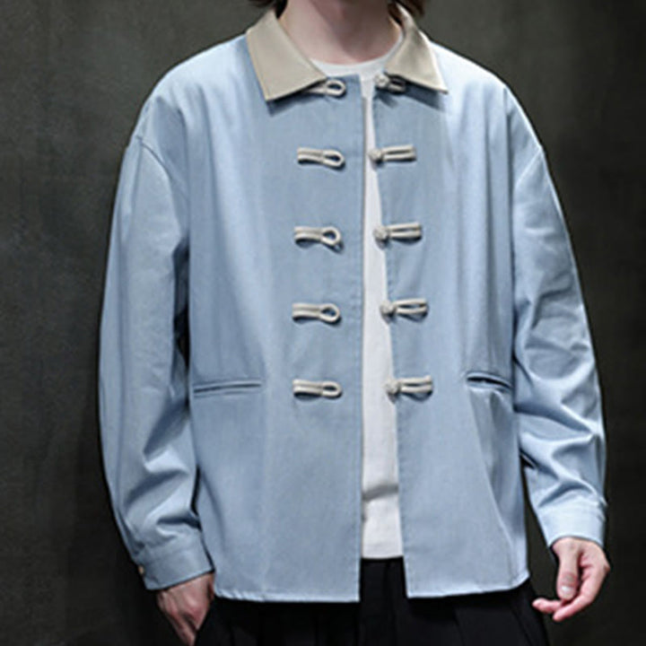 Camisa de algodón de manga larga con botones de rana y bolsillos para hombre de Buddha Stones - Azul cielo claro - US/UK/AU46, EU56 (5XL) - image 14