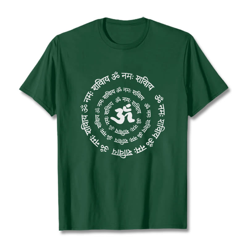 Camiseta de algodón con diseño de mantras sánscritos y símbolo OM de Buddha Stones - Verde bosque - 2XL - image 1