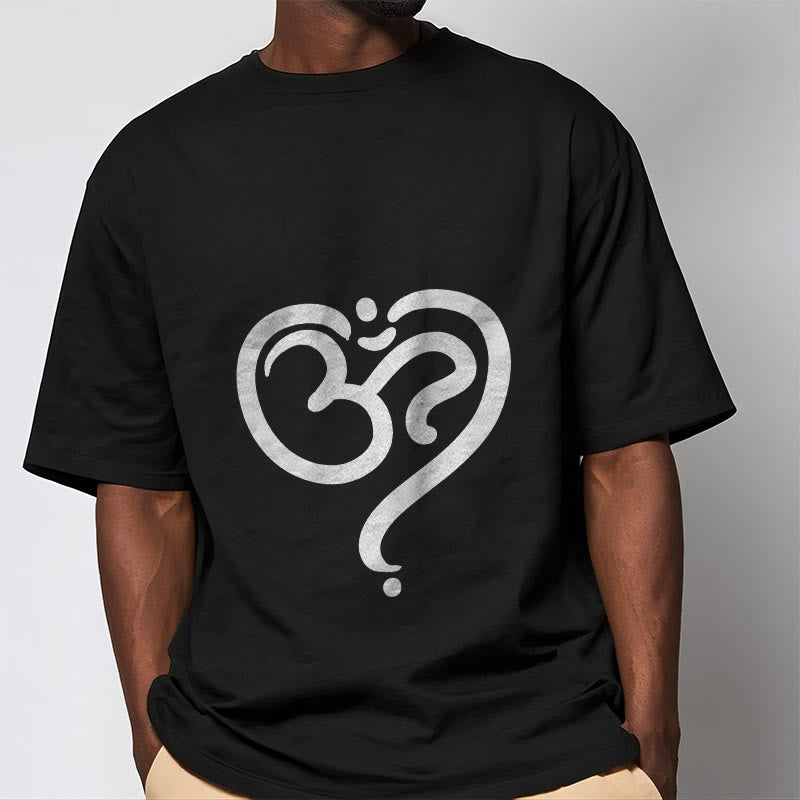 Camiseta con diseño de símbolo OM y corazón de amor con Buddha Stones - image 2
