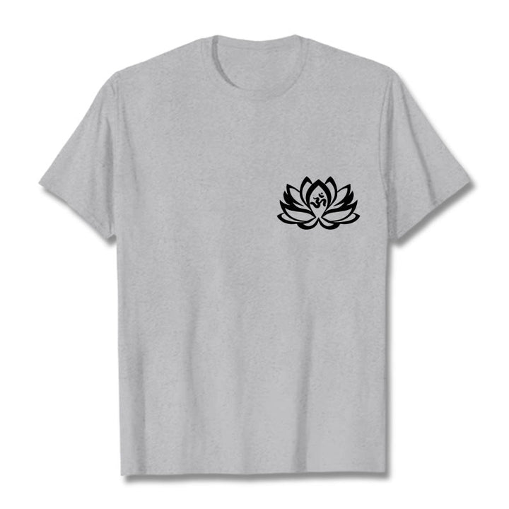 Camiseta con diseño de flor de loto y símbolo OM de Buddha Stones - Gris claro - 2XL - image 20