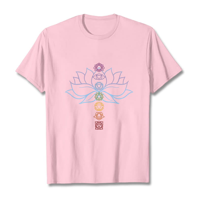 Camiseta de algodón con Buddha Stones, tonos pastel, flor de loto, símbolos de los chakras y meditación. - Rosa claro - 2XL - image 13