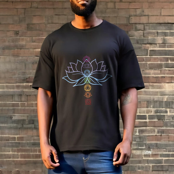 Camiseta de algodón con Buddha Stones, tonos pastel, flor de loto, símbolos de los chakras y meditación. - image 8