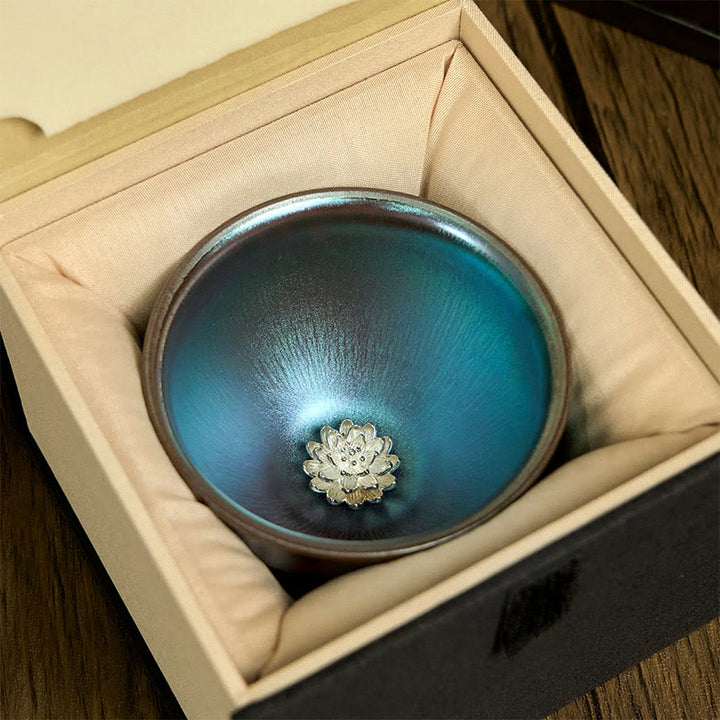 Taza de té de cerámica azul y púrpura con diseño de flor de loto Jianzhan china hecha a mano con Buddha Stones , taza de té Kung Fu de 150 ml - image 3