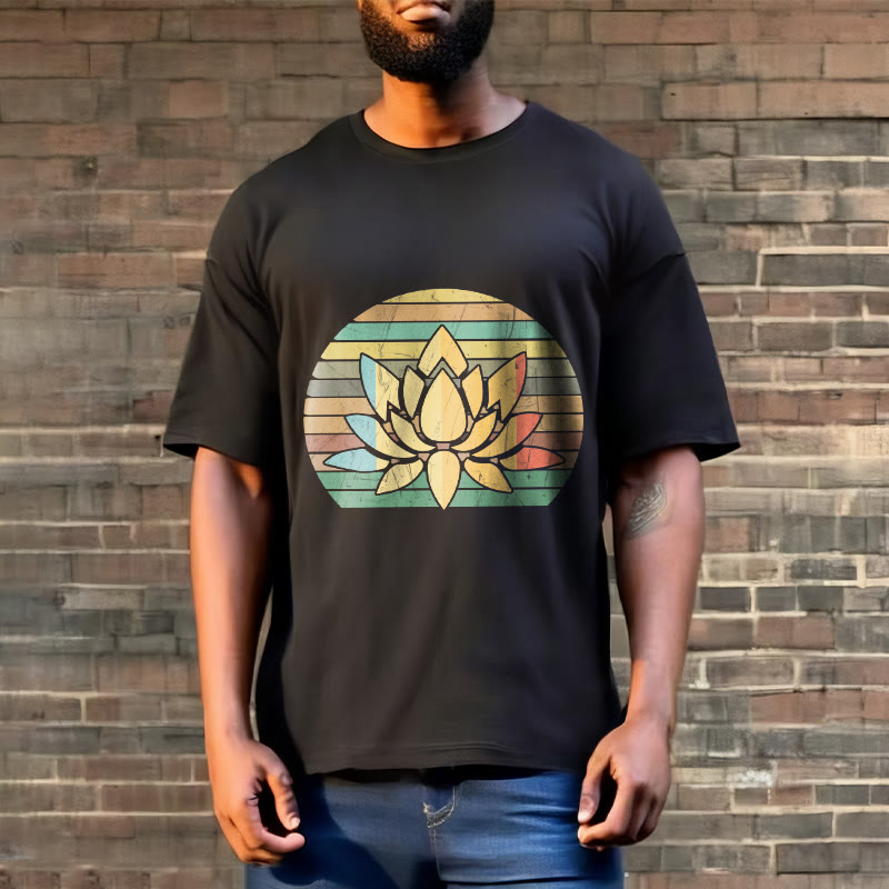 Camiseta de algodón con estampado de flor de loto y fondo a rayas retro informal con Buddha Stones - image 3