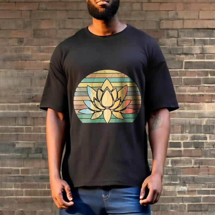 Camiseta de algodón con estampado de flor de loto y fondo a rayas retro informal con Buddha Stones - image 3