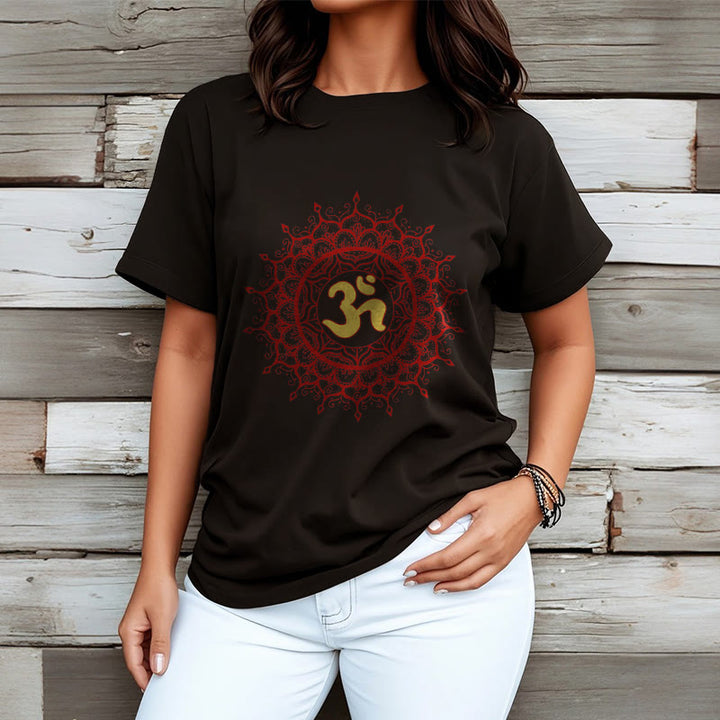 Camiseta informal de algodón con estampado de símbolo Om y mandala rojo de Buddha Stones - image 4
