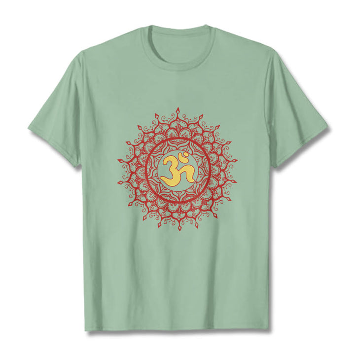 Camiseta informal de algodón con estampado de símbolo Om y mandala rojo de Buddha Stones - Verde pálido - 2XL - image 14