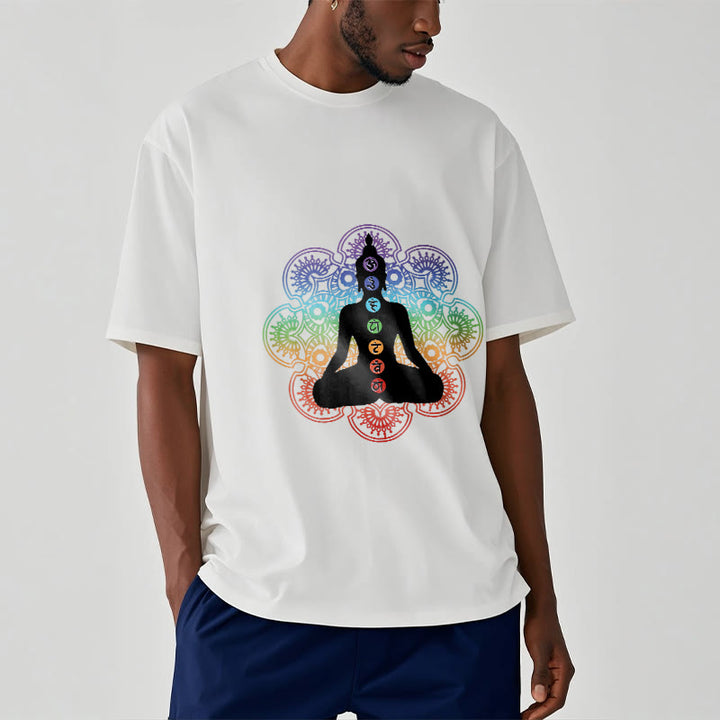 Camiseta de algodón con estampado de mandala colorido y figura meditativa de Buddha Stones - image 7