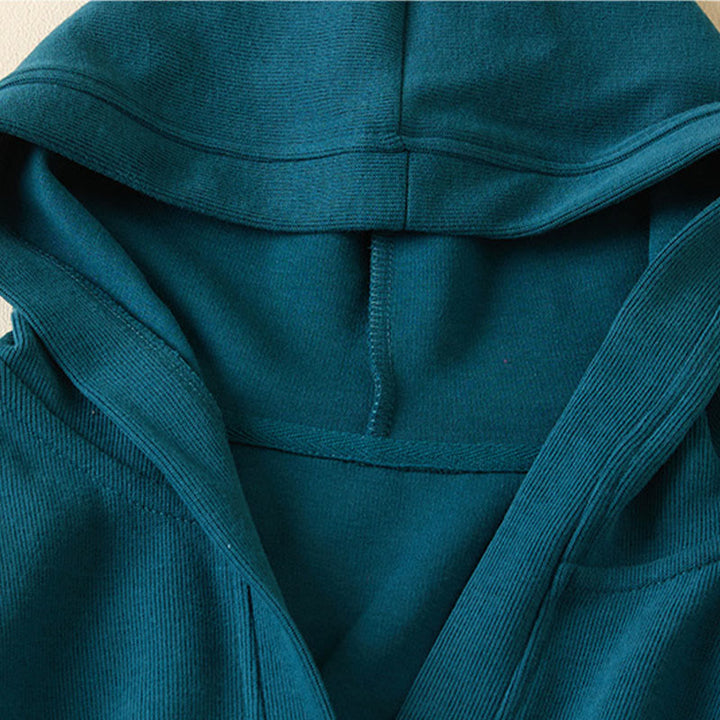 Chaqueta con capucha y bolsillos para mujer con estampado de Buddha Stones y botones lisos. - image 18