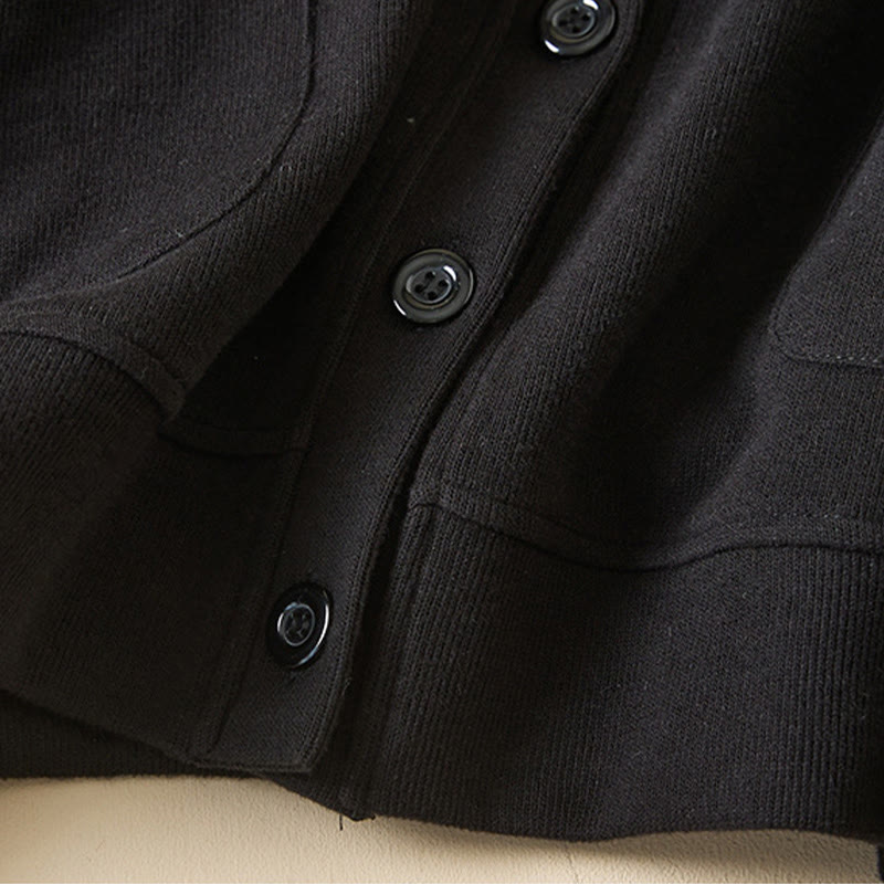 Chaqueta con capucha y bolsillos para mujer con estampado de Buddha Stones y botones lisos. - image 29