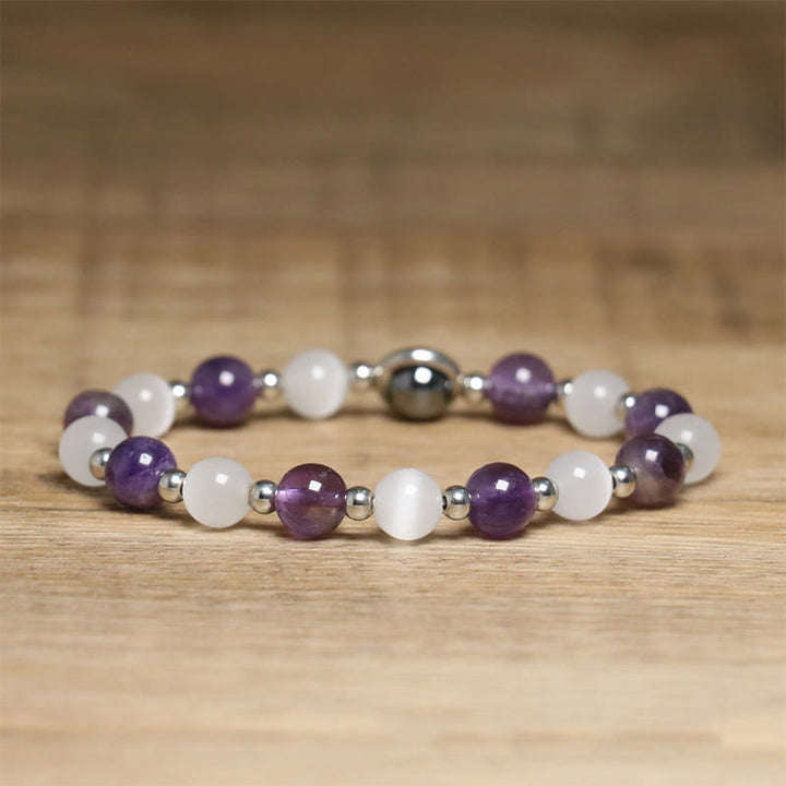 Pulsera de equilibrio con cuentas de ojo de gato blancas y amatista natural de Buddha Stones - image 2