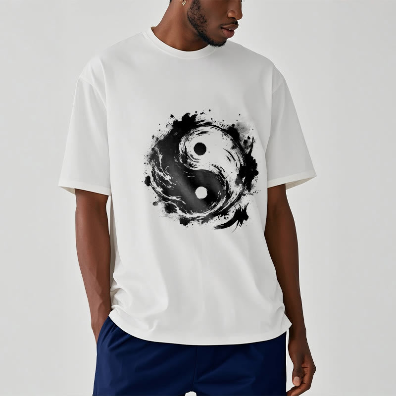 Camiseta con diseño de equilibrio y yin y yang con tinta de Buddha Stones - image 7