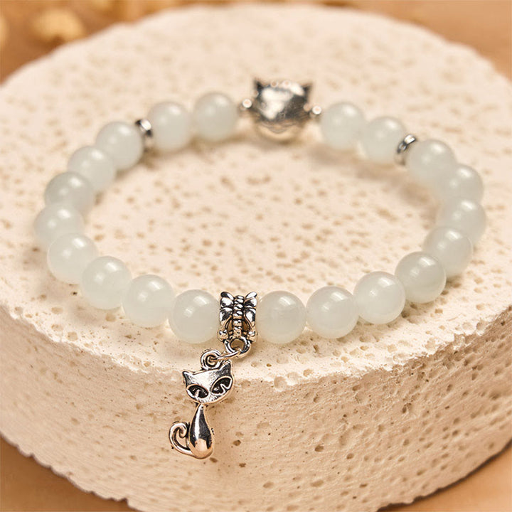 Pulsera de jade blanco con Buddha Stones y gato blanco para la suerte - image 3