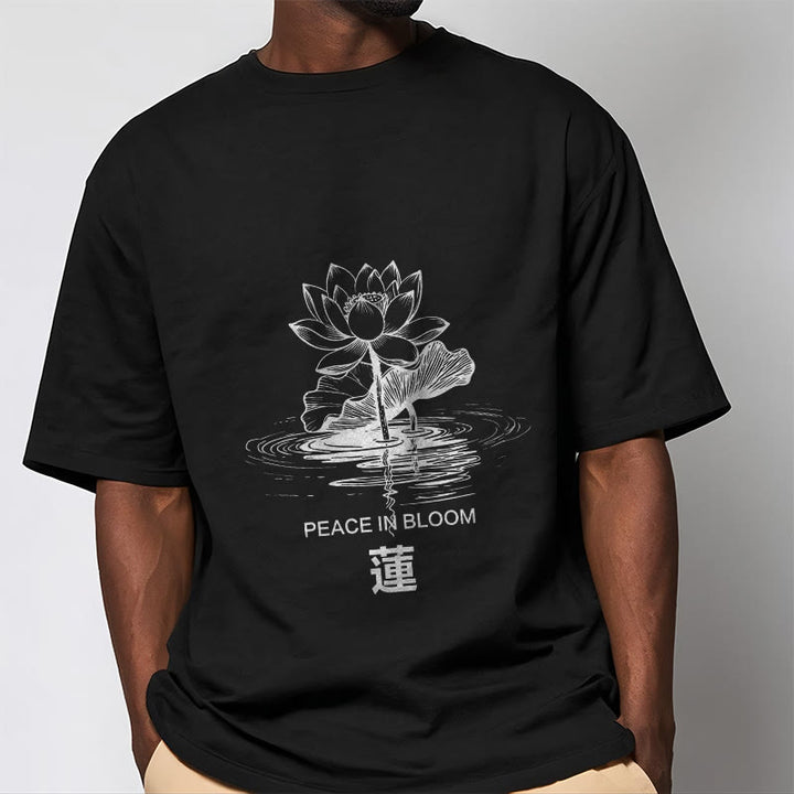 Camiseta de algodón con estampado de hojas de loto y flores de Buddha Stones - image 2