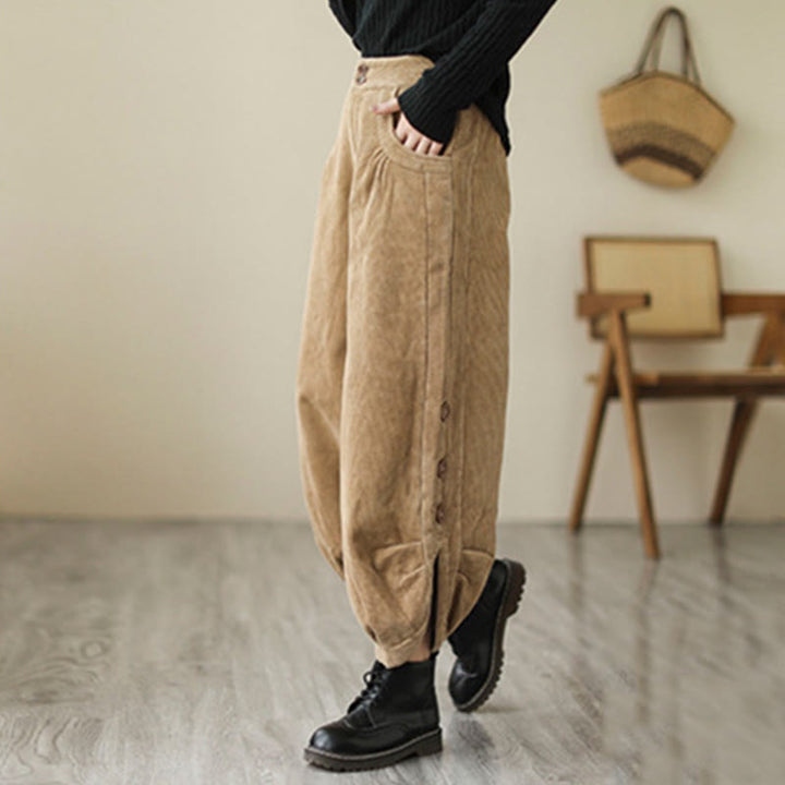 Pantalones de pana para mujer con diseño casual de Buddha Stones, botones y abertura en la pierna, con bolsillos. - image 1
