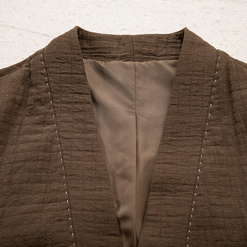Chaqueta estilo kimono de algodón y lino de manga larga con botones de rana y pliegues lisos para hombre de Buddha Stones - image 3