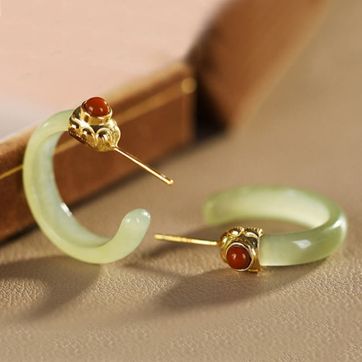 Buddha Stones Pendientes curvos de jade hetiano de plata de ley 925 con la palabra "prosperidad" - image 3