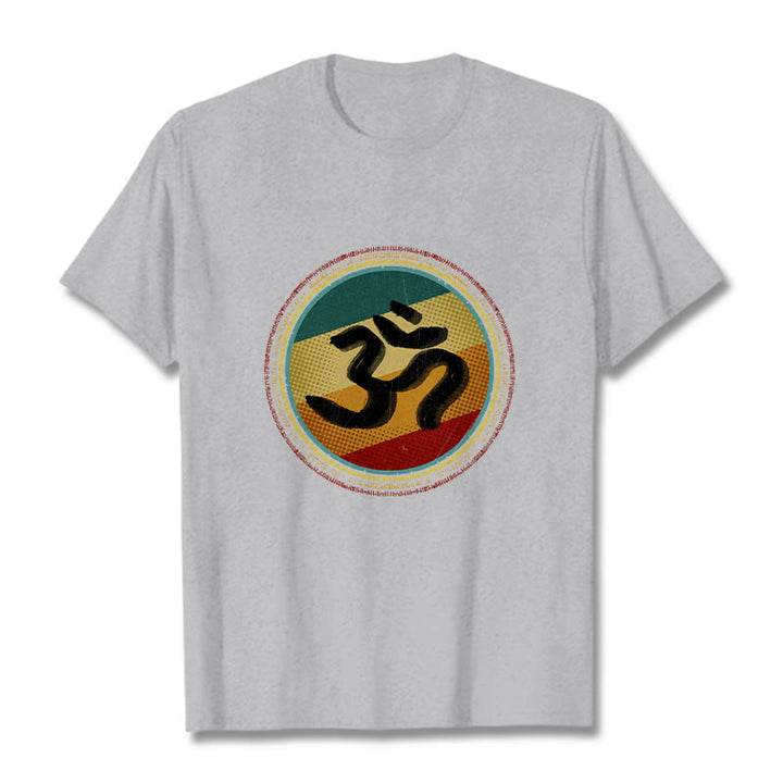 Camiseta de algodón con símbolo Om y diseño de mandala circular simple con Buddha Stones en colores vibrantes - Gris claro - 2XL - image 20