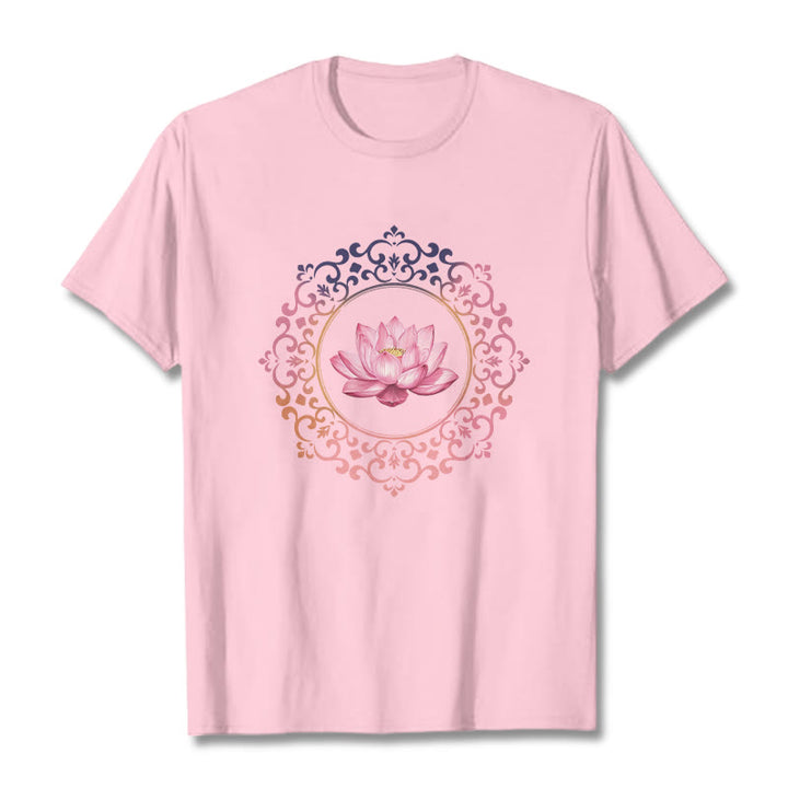 Camiseta de algodón con estampado de loto rosa y mandala de Buddha Stones - Rosa claro - 2XL - image 12