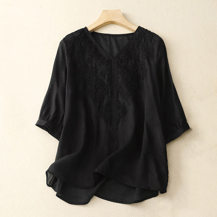 Camisa de mujer de media manga con cuello en V y bordado de líneas de Buddha Stones - Negro - US12, UK/AU16, EU44 (2XL) - image 12