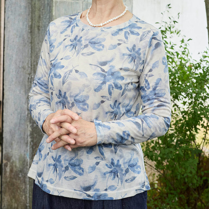 Camiseta de manga larga para mujer con estampado floral azul otoñal de Buddha Stones para adultos mayores - image 4