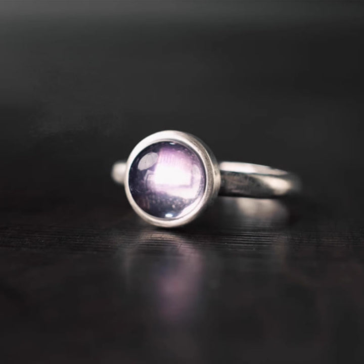 Anillo de equilibrio ajustable de amatista natural de plata de ley 925 de Buddha Stones - Estilo B (aproximadamente 9*9 mm) - image 0