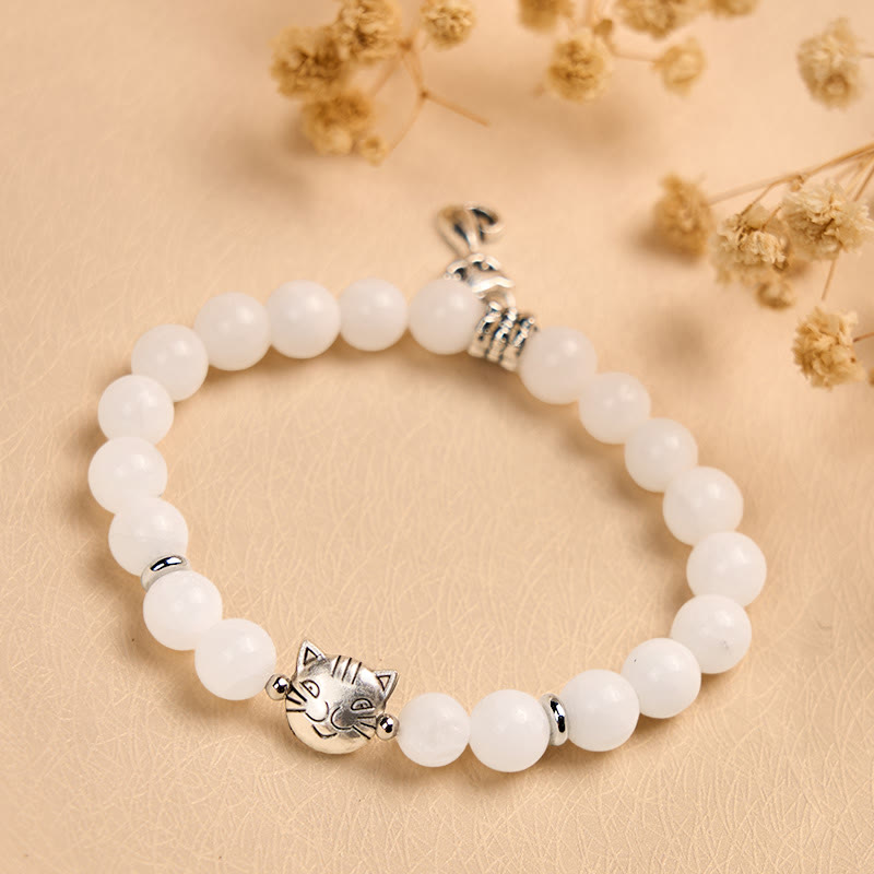 Pulsera positiva con cuentas de calcedonia blanca natural y gato blanco de Buddha Stones - image 1