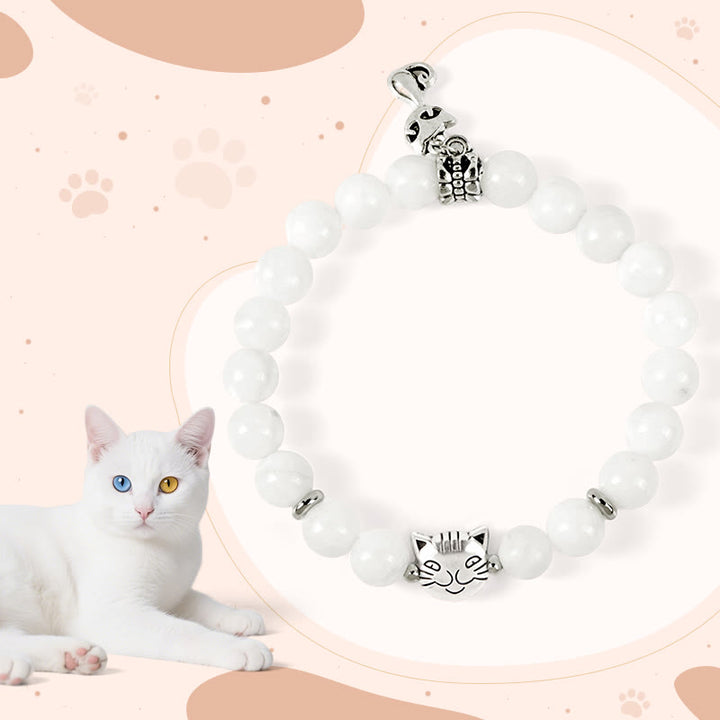 Pulsera positiva con cuentas de calcedonia blanca natural y gato blanco de Buddha Stones - Gato blanco (circunferencia de muñeca 14-16 cm) - image 0