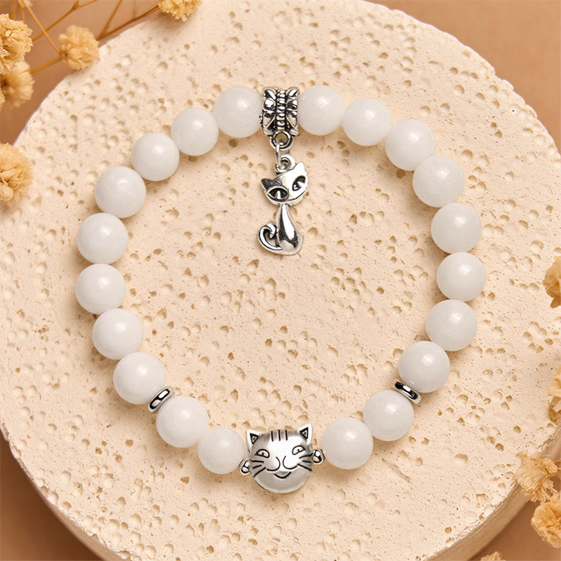 Pulsera positiva con cuentas de calcedonia blanca natural y gato blanco de Buddha Stones - image 2