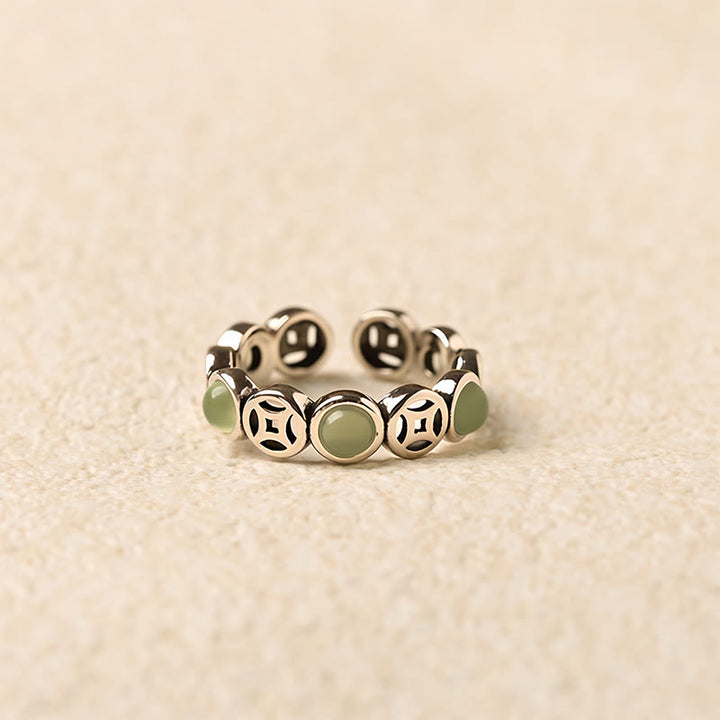 Anillo abierto de prosperidad y suerte con monedas de cobre, ágata roja del sur y jade de Buddha Stones - image 1
