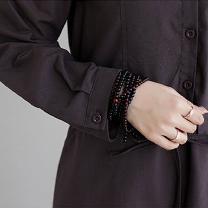 Vestido midi de algodón de manga larga con solapa, bolsillos y diseño de Buddha Stones Fall en color liso con cordones - image 15