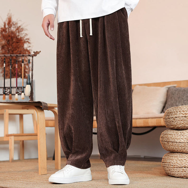 Pantalones casuales de algodón con diseño simple y bolsillos para hombre , de Buddha Stones - Marrón silla de montar - US/UK/AU46, EU56 (5XL) - image 0